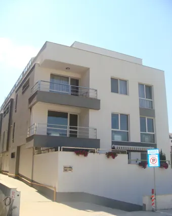 Nordului 94–96 – Ansamblu 9 apartamente